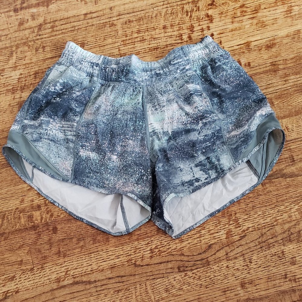 Lululemon Hotty Hot Shorts